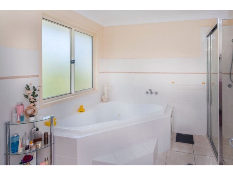 27 Waterclover Drive, Upper Coomera QLD 4209
