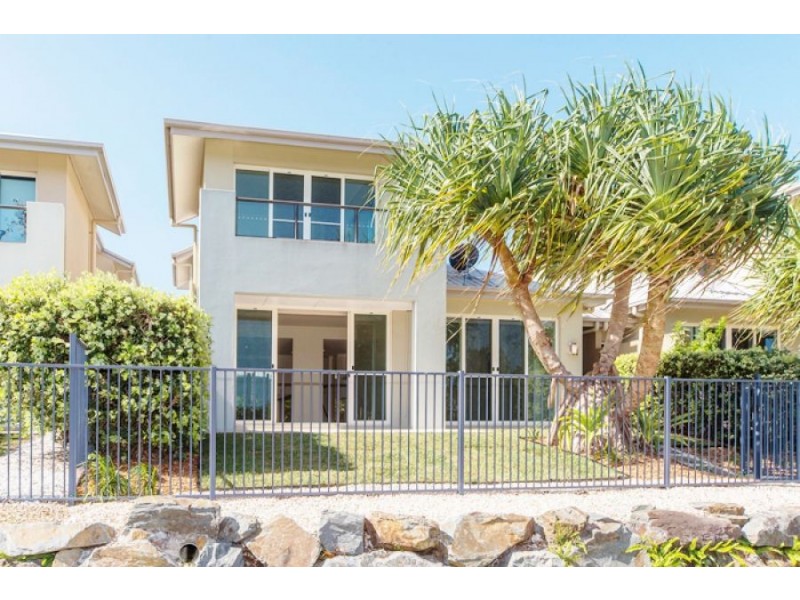 37 Brindabella Close, Coomera Waters QLD 4209