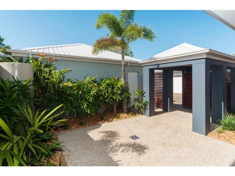 37 Brindabella Close, Coomera Waters QLD 4209