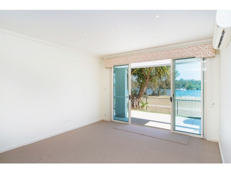 37 Brindabella Close, Coomera Waters QLD 4209