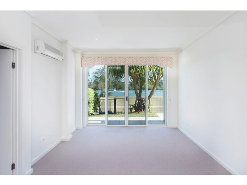 37 Brindabella Close, Coomera Waters QLD 4209