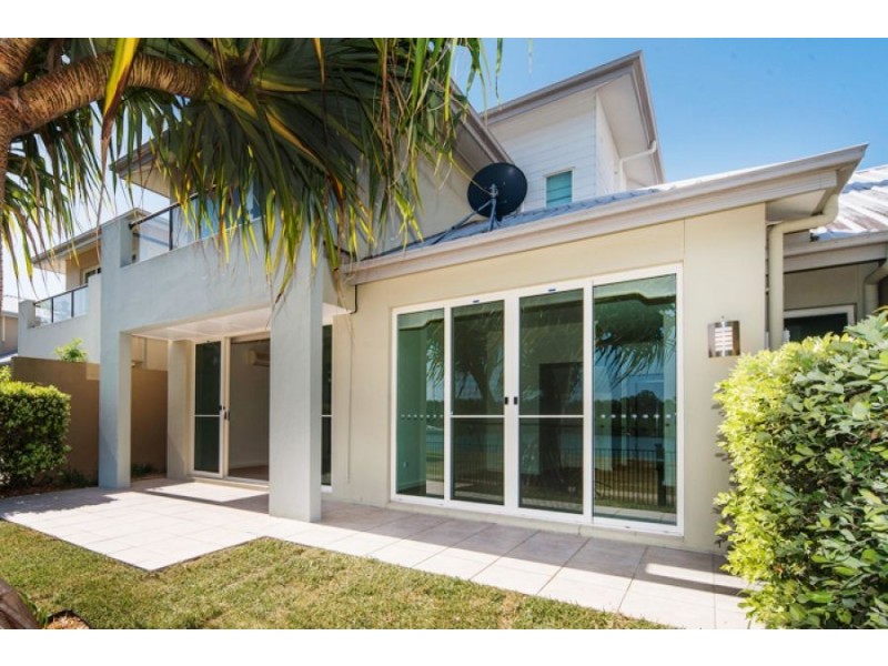 37 Brindabella Close, Coomera Waters QLD 4209