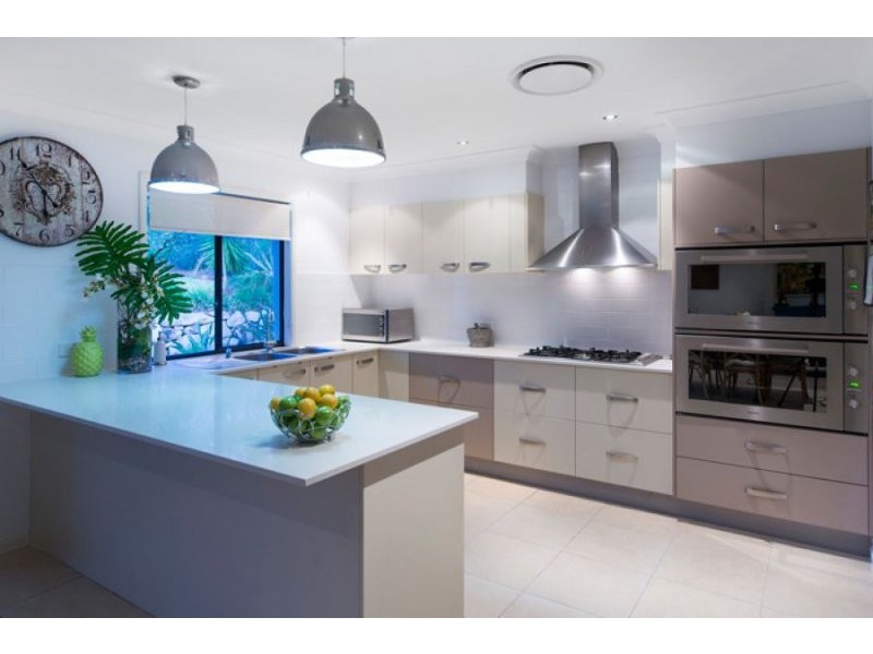 27 Ceil Cct, Coomera Waters QLD 4209