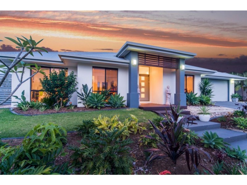 27 Ceil Cct, Coomera Waters QLD 4209