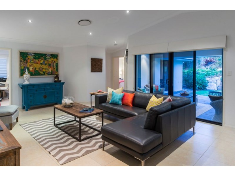 27 Ceil Cct, Coomera Waters QLD 4209