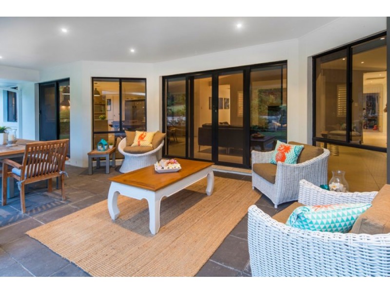 27 Ceil Cct, Coomera Waters QLD 4209