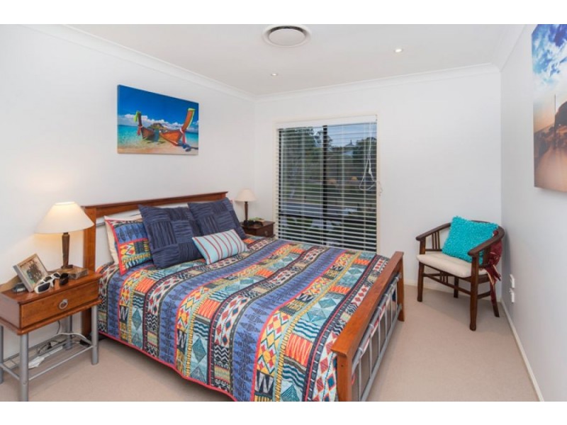 27 Ceil Cct, Coomera Waters QLD 4209