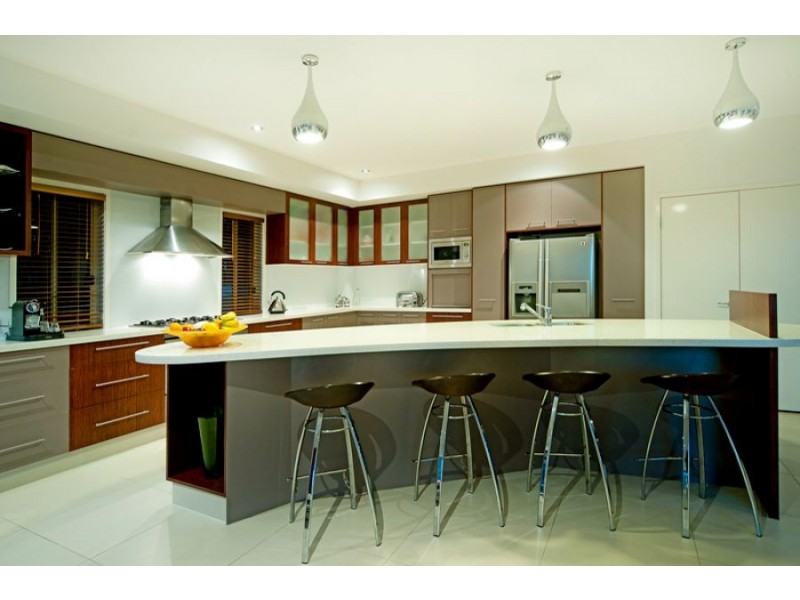 9 Village High Crescent, Coomera Waters QLD 4209