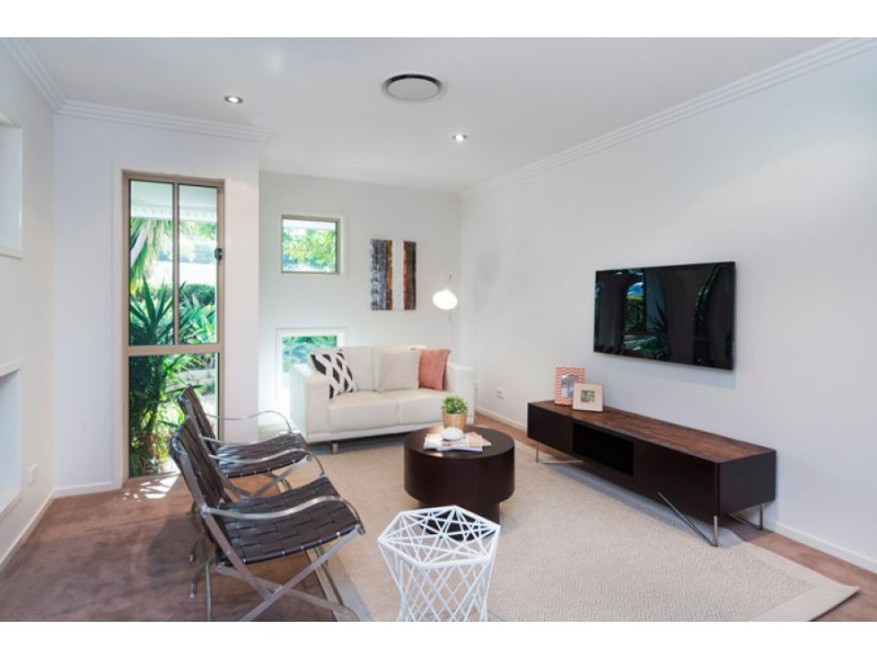 9 Village High Crescent, Coomera Waters QLD 4209