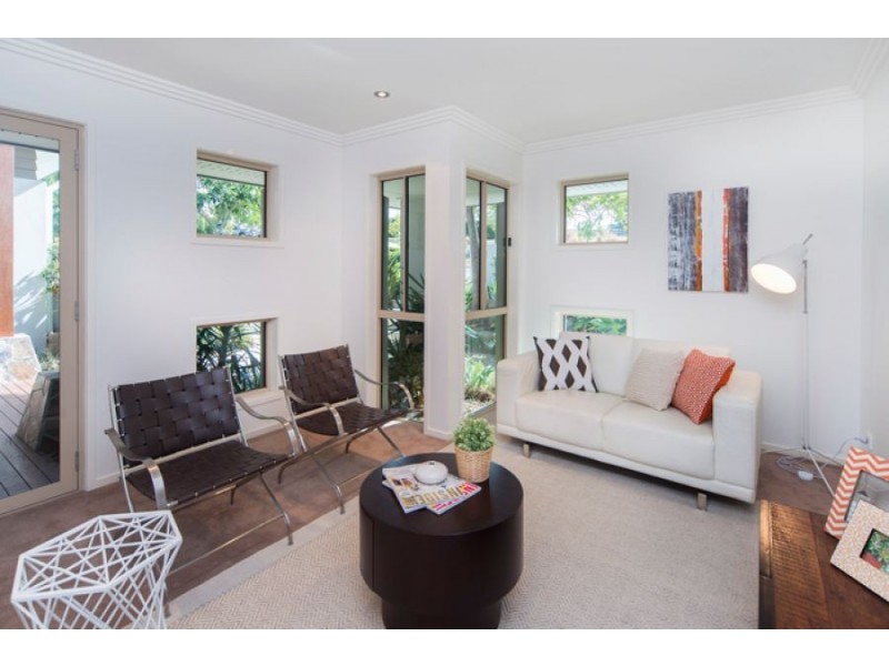 9 Village High Crescent, Coomera Waters QLD 4209