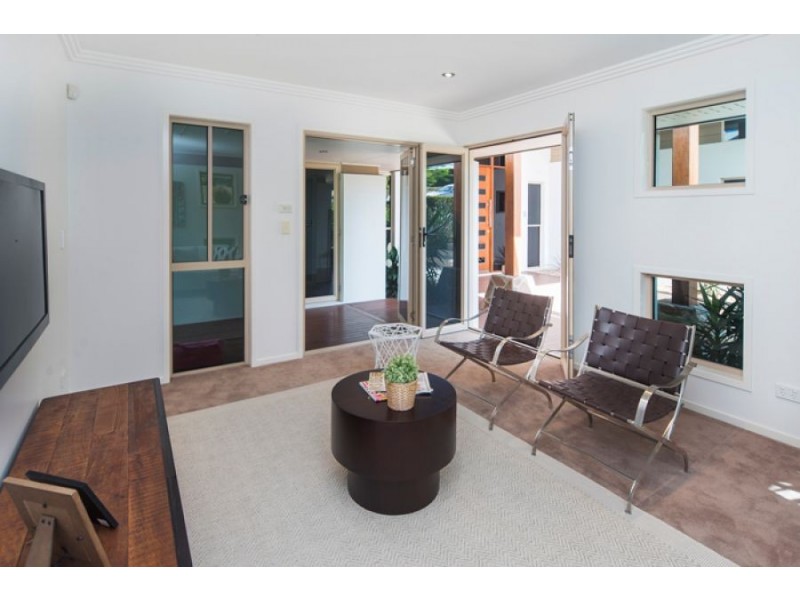 9 Village High Crescent, Coomera Waters QLD 4209