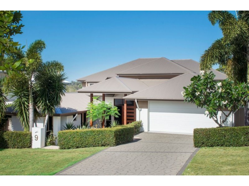 9 Village High Crescent, Coomera Waters QLD 4209