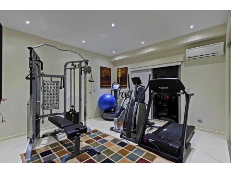 31 Westward Way, Coomera Waters QLD 4209