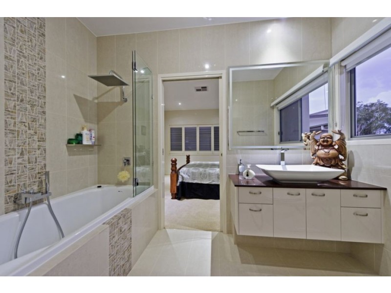 31 Westward Way, Coomera Waters QLD 4209