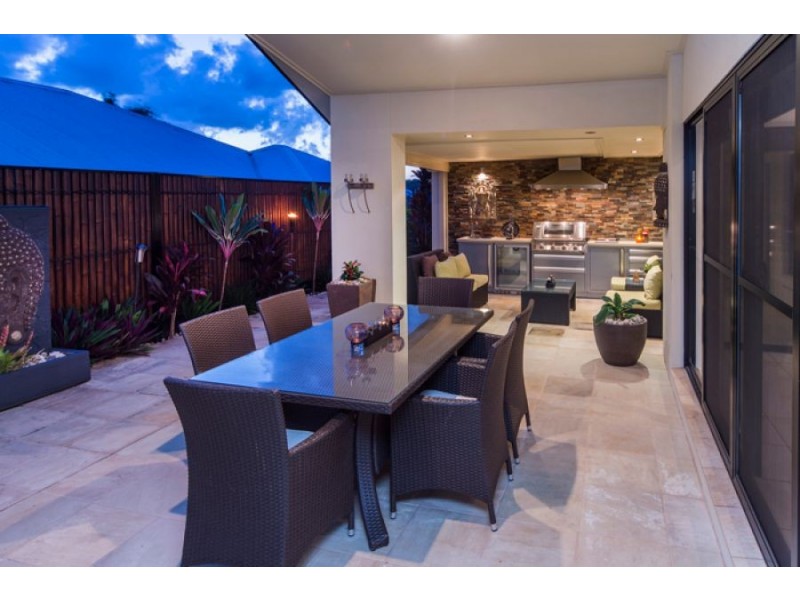 33 Ceil Circuit, Coomera Waters QLD 4209