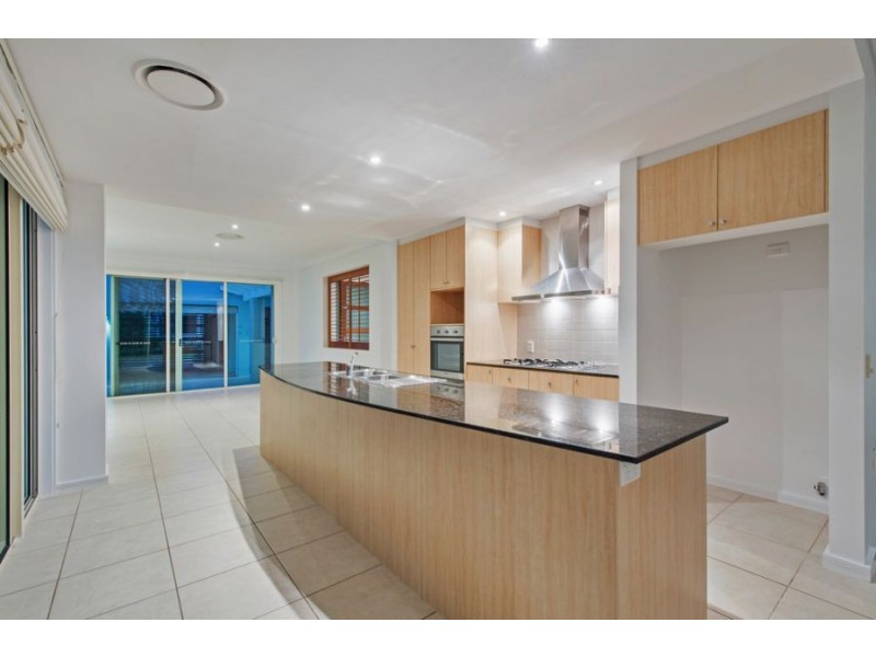 34 Brindabella Close, Coomera Waters QLD 4209