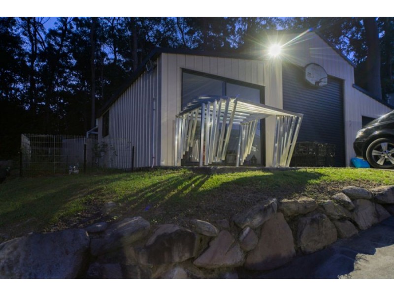 59 Crystal Creek Road, Willow Vale QLD 4209