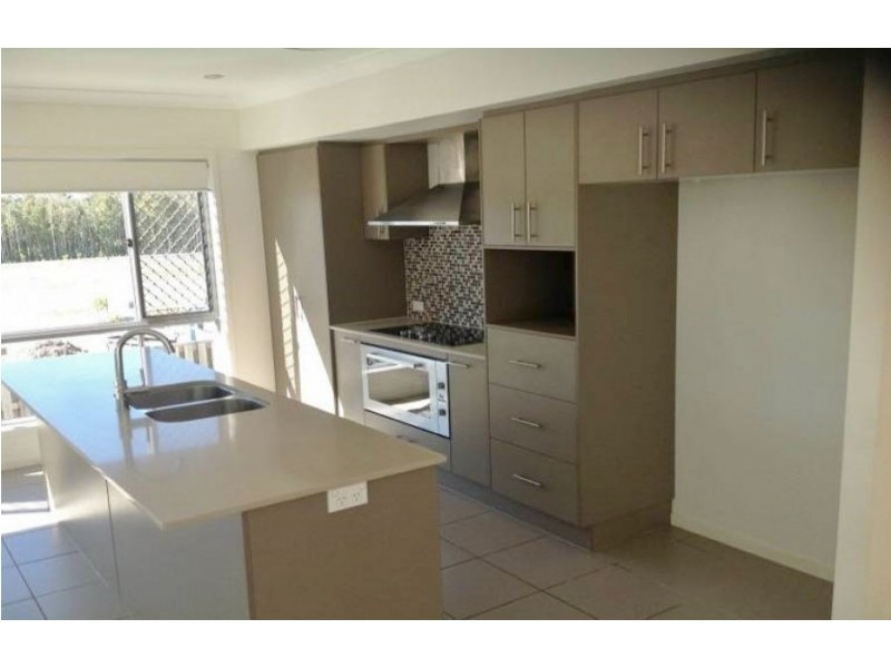 22 Bottletree Court, Coomera QLD 4209