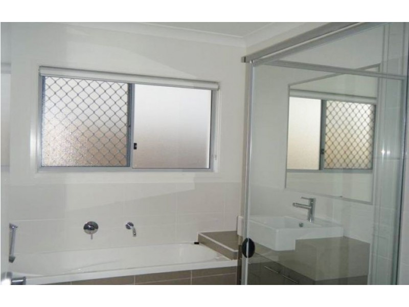 22 Bottletree Court, Coomera QLD 4209