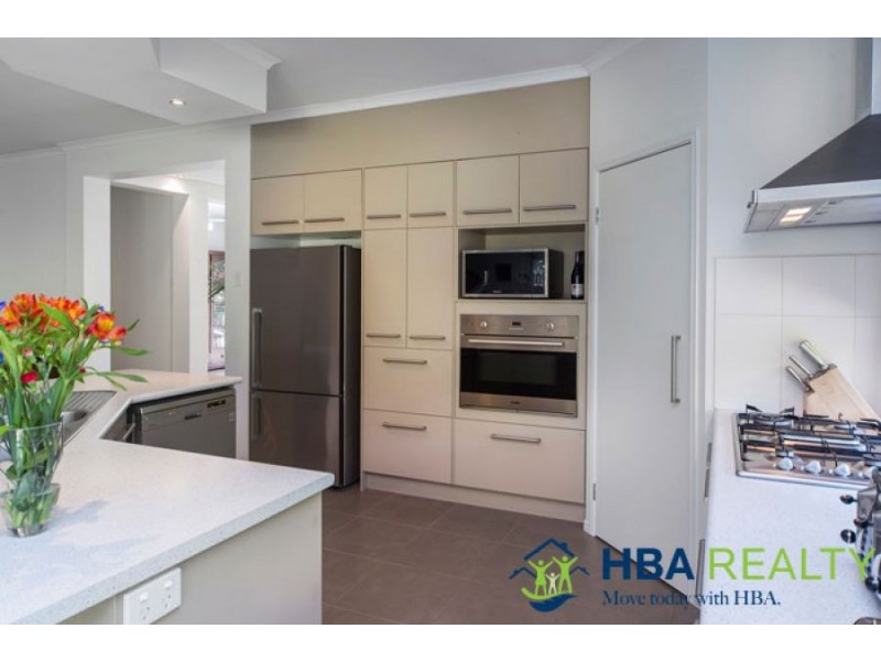 20 Slipstream Rd, Coomera Waters QLD 4209