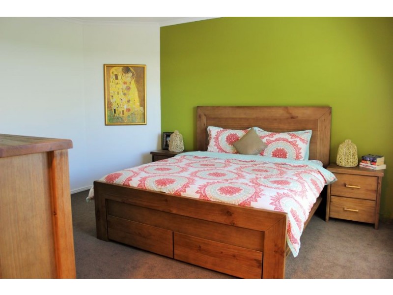 20 Slipstream Rd, Coomera Waters QLD 4209
