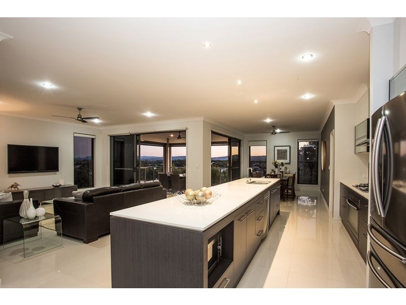 9 Saltash Court, Coomera Waters QLD 4209