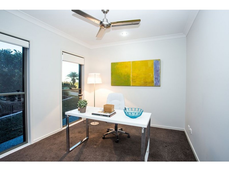 9 Saltash Court, Coomera Waters QLD 4209