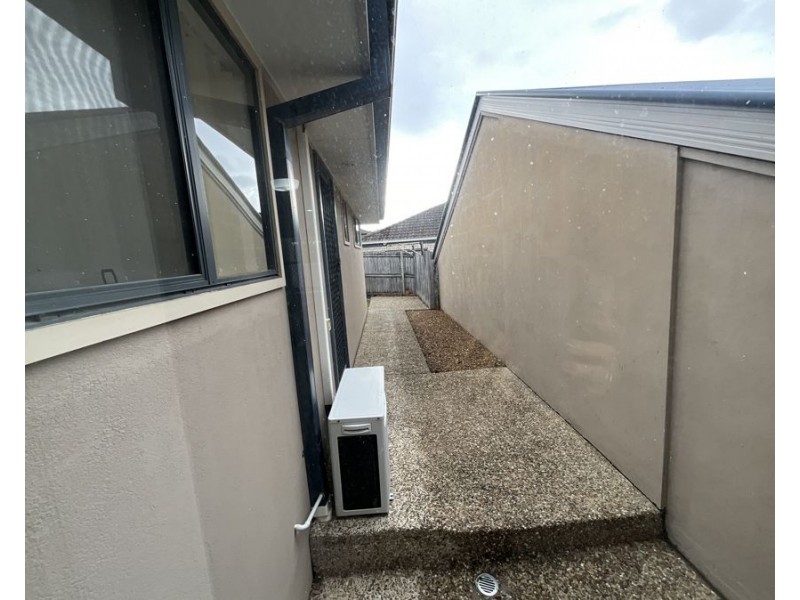 1 Glenridge, Upper Coomera QLD 4209