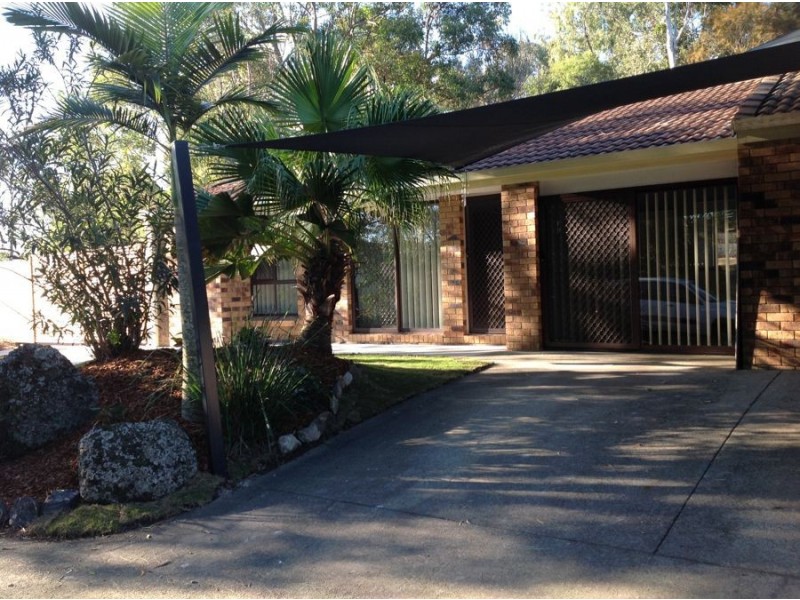 1/18 Columbia St, Oxenford QLD 4210