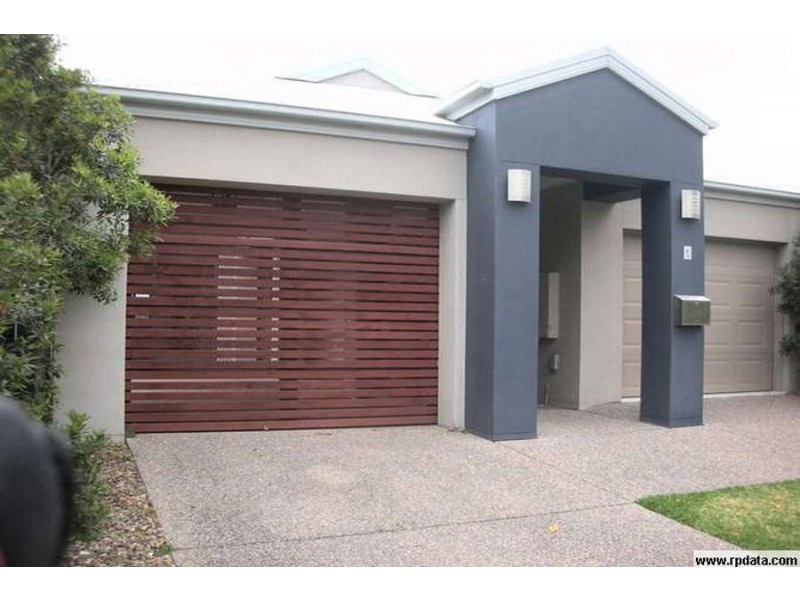 18 Brindabella Close, Coomera Waters QLD 4209