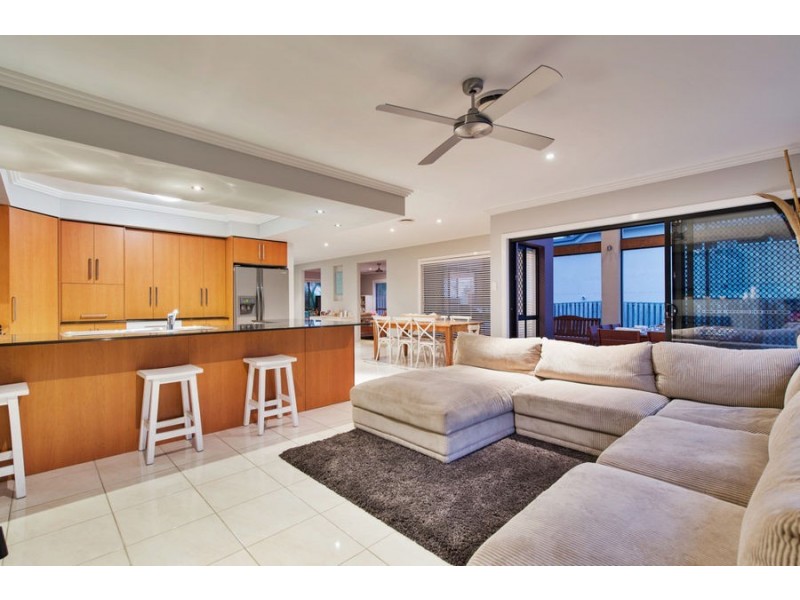 4 Drumbeat Place, Coomera Waters QLD 4209
