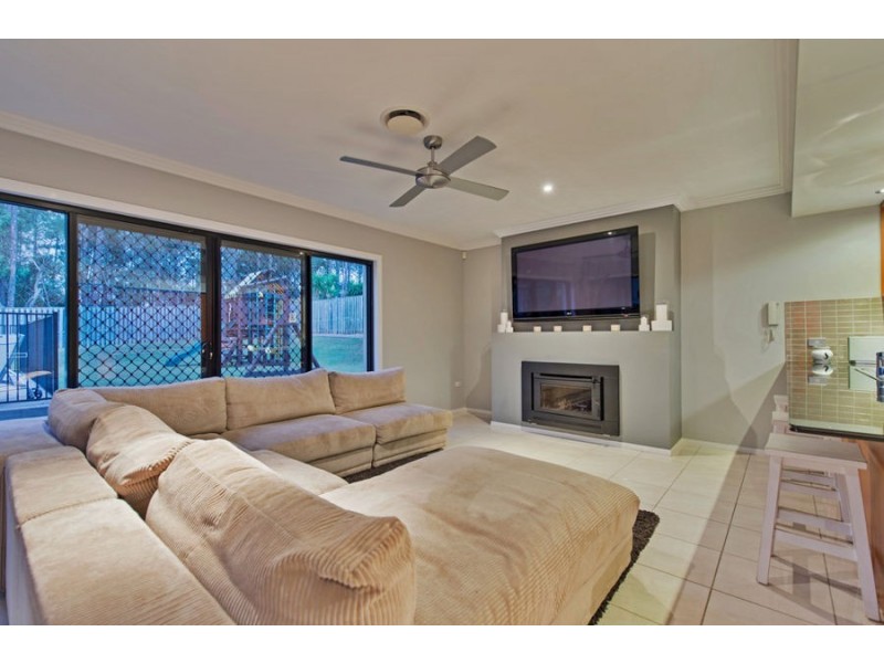4 Drumbeat Place, Coomera Waters QLD 4209