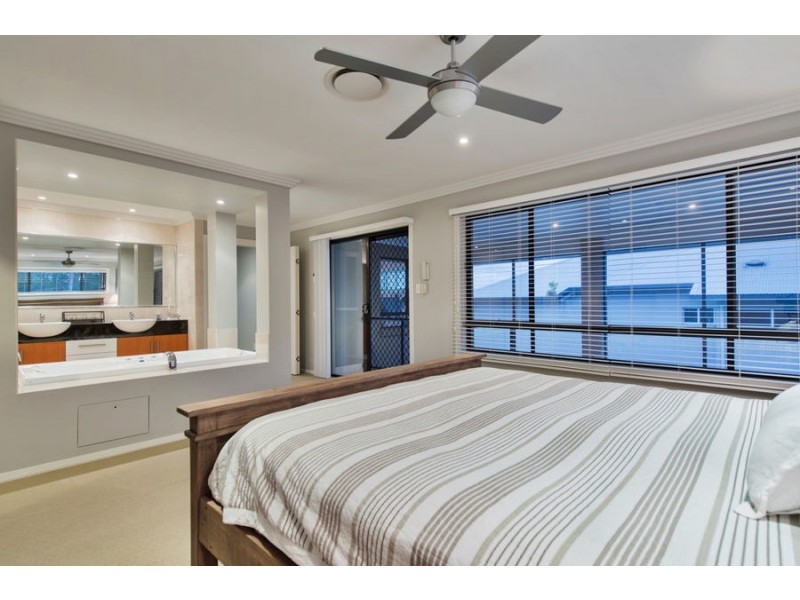 4 Drumbeat Place, Coomera Waters QLD 4209