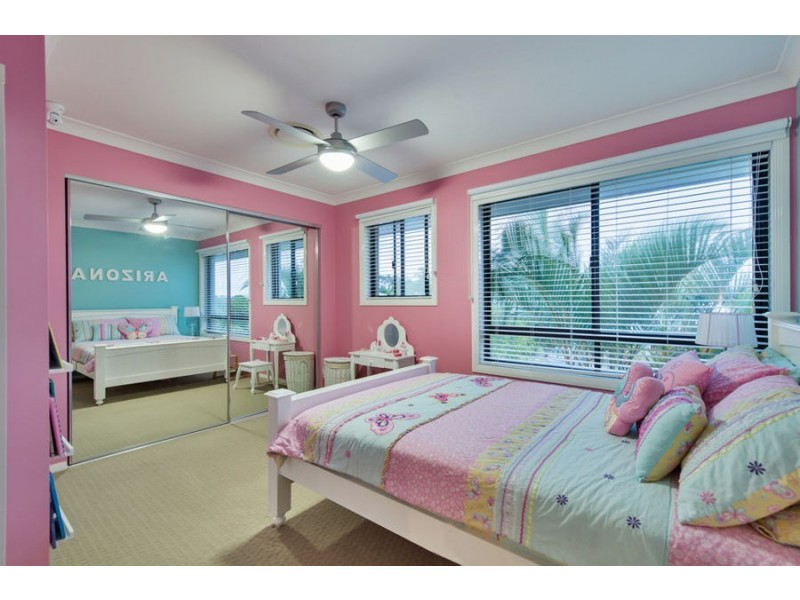 4 Drumbeat Place, Coomera Waters QLD 4209