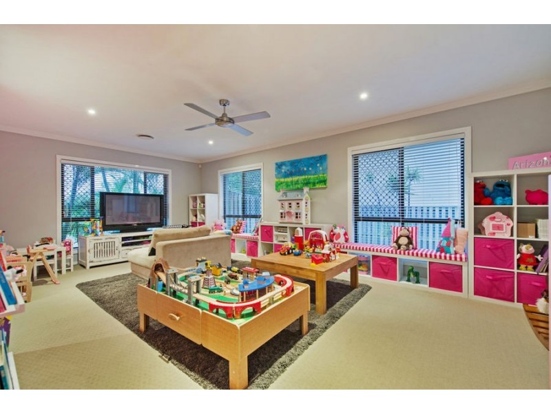 4 Drumbeat Place, Coomera Waters QLD 4209