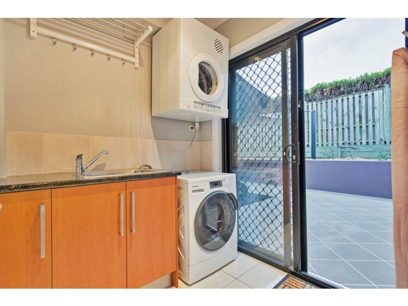 4 Drumbeat Place, Coomera Waters QLD 4209