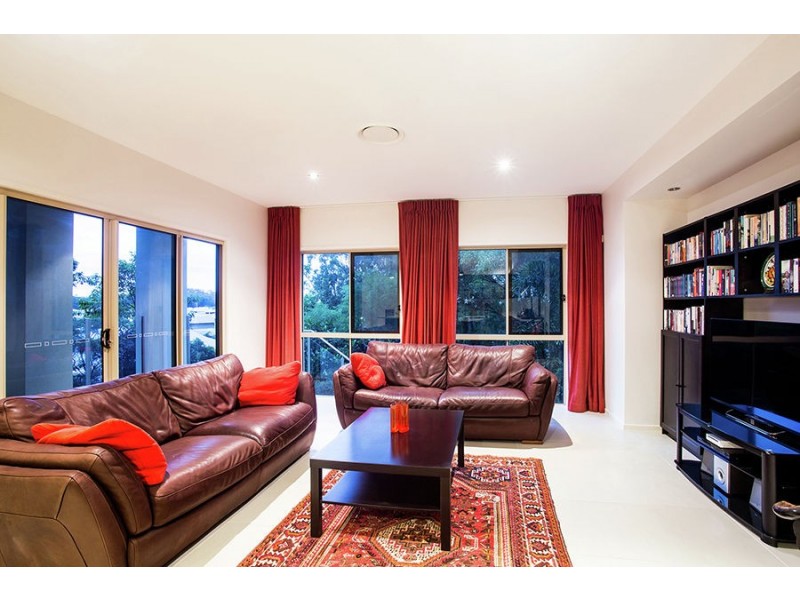 9 Village High Crescent, Coomera Waters QLD 4209
