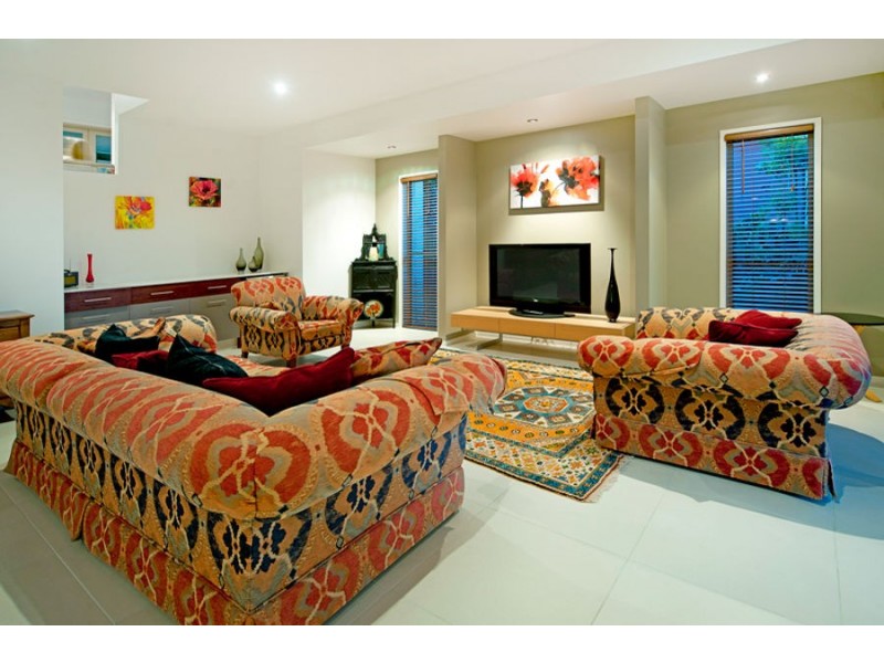 9 Village High Crescent, Coomera Waters QLD 4209