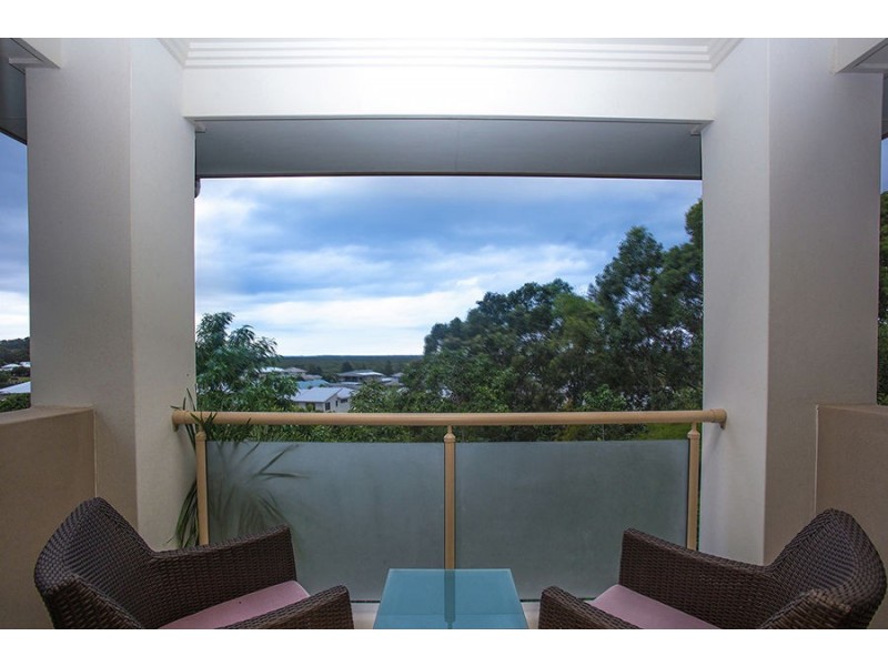 9 Village High Crescent, Coomera Waters QLD 4209