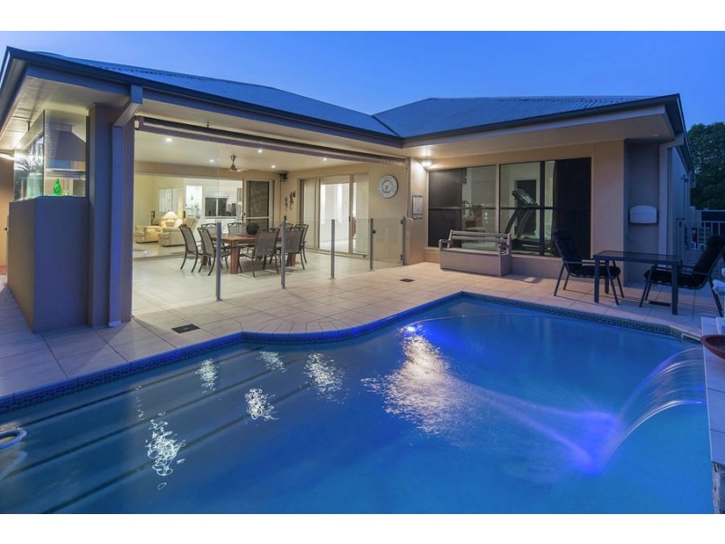 1 Cherana Lane, Coomera Waters QLD 4209