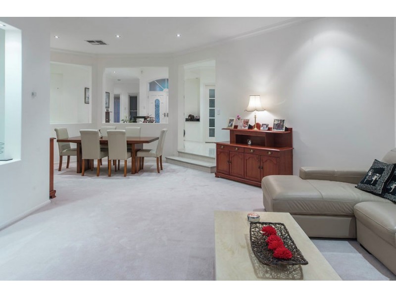 1 Cherana Lane, Coomera Waters QLD 4209