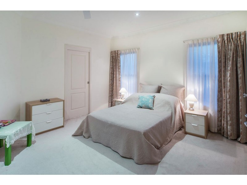 1 Cherana Lane, Coomera Waters QLD 4209