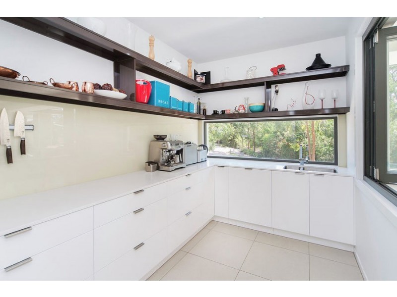 29 Pendragon Drive, Coomera Waters QLD 4209