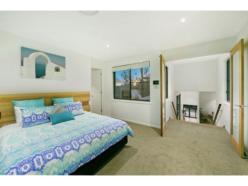 29 Pendragon Drive, Coomera Waters QLD 4209