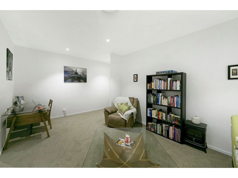 29 Pendragon Drive, Coomera Waters QLD 4209