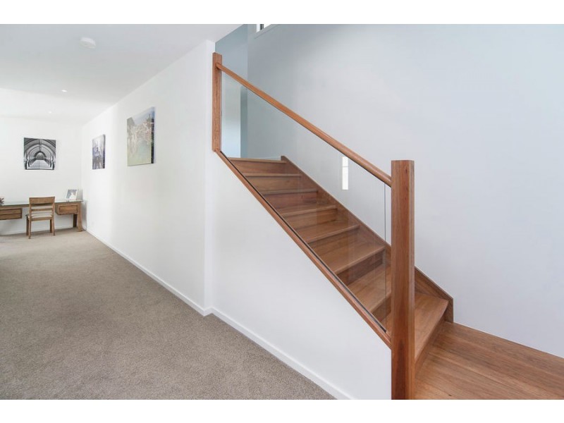 29 Pendragon Drive, Coomera Waters QLD 4209