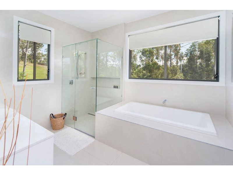 29 Pendragon Drive, Coomera Waters QLD 4209