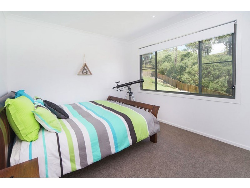 29 Pendragon Drive, Coomera Waters QLD 4209