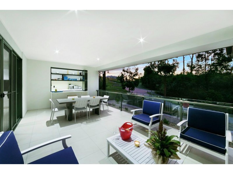 29 Pendragon Drive, Coomera Waters QLD 4209