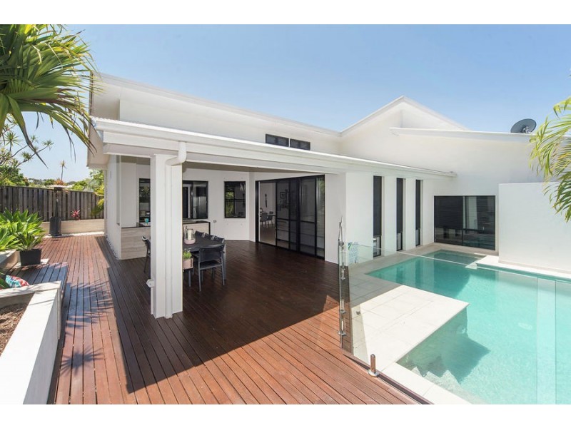 5 Crusade Court, Coomera Waters QLD 4209